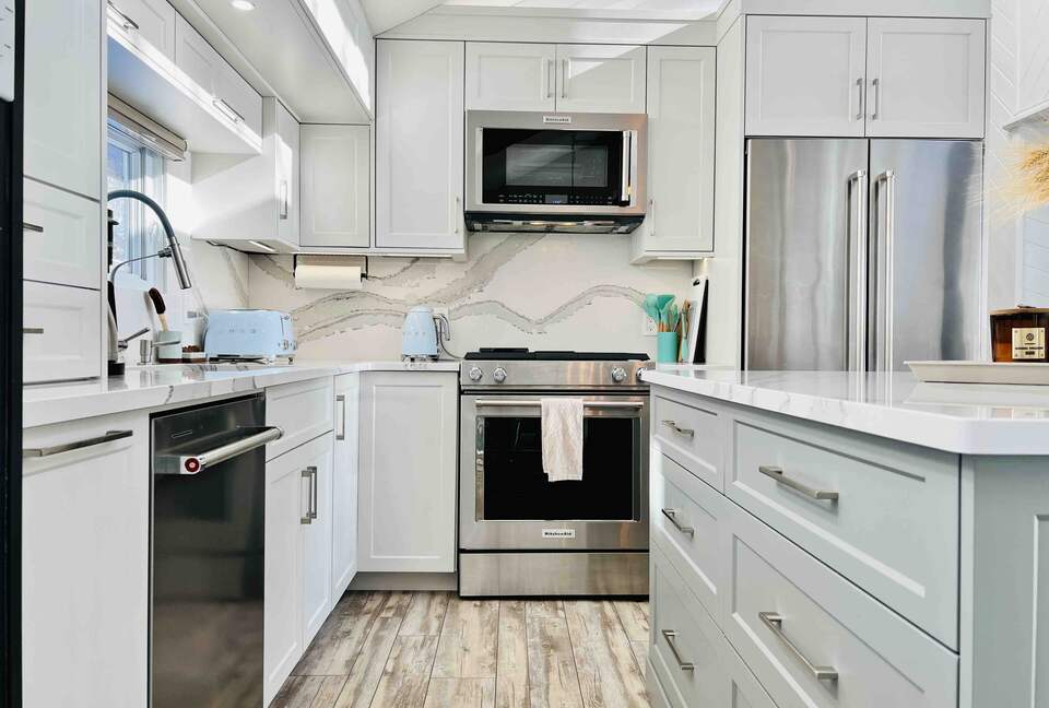 North Muskoka Lakefront Cottage | With a Sandy Beach and Fishing - Kearney, Canada