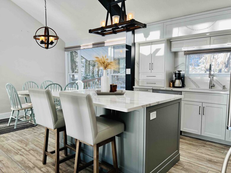 North Muskoka Lakefront Cottage | With a Sandy Beach and Fishing - Kearney, Canada