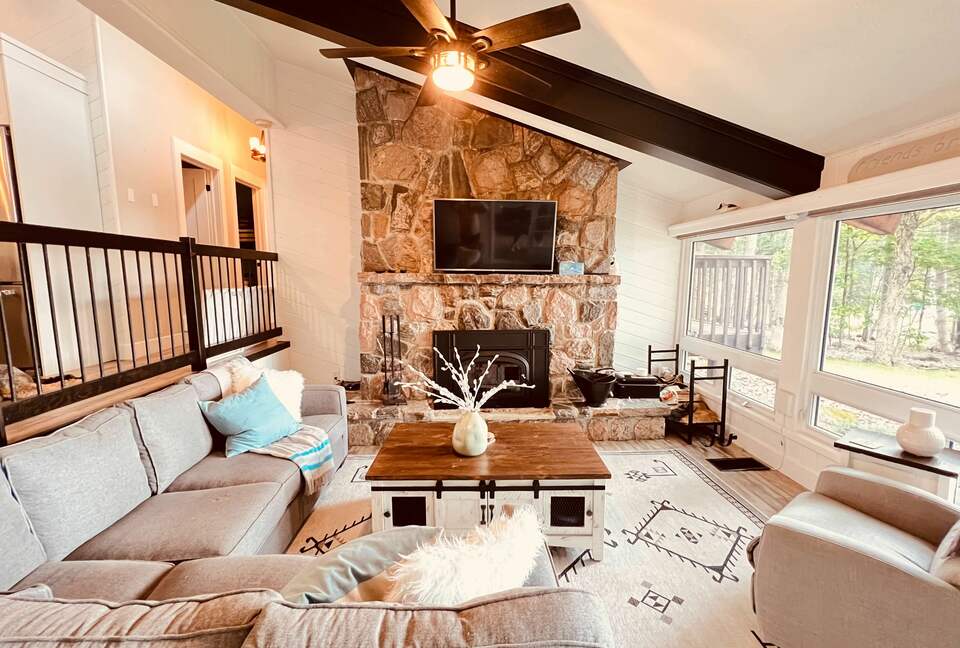 North Muskoka Lakefront Cottage | With a Sandy Beach and Fishing - Kearney, Canada