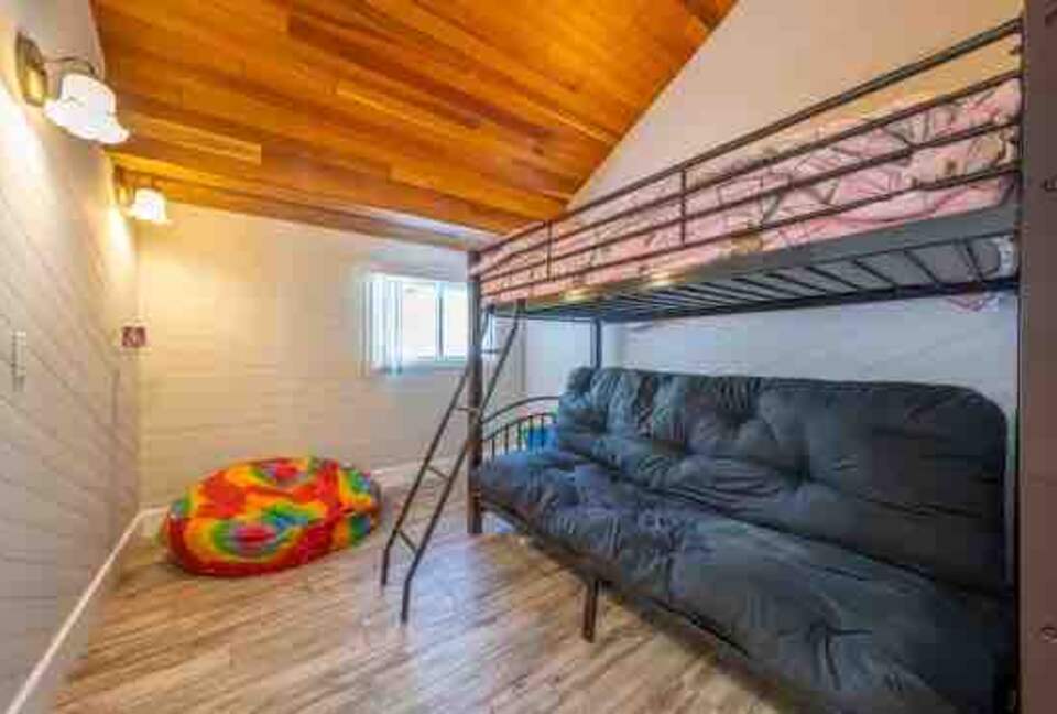 North Muskoka Lakefront Cottage | With a Sandy Beach and Fishing - Kearney, Canada