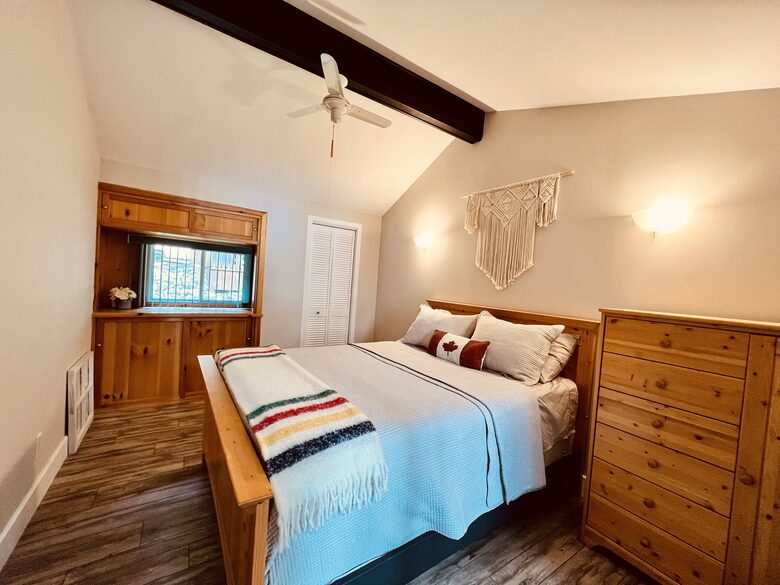 North Muskoka Lakefront Cottage | With a Sandy Beach and Fishing - Kearney, Canada