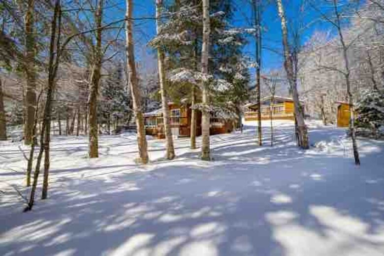 North Muskoka Lakefront Cottage | With a Sandy Beach and Fishing - Kearney, Canada