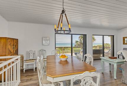 Family Friendly Beachfront Oasis - New Smyrna Beach, Florida