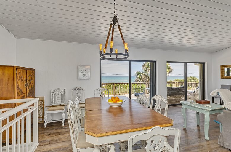 Family Friendly Beachfront Oasis - New Smyrna Beach, Florida