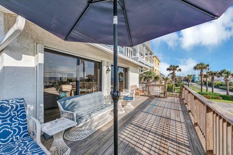 Family Friendly Beachfront Oasis - New Smyrna Beach, Florida