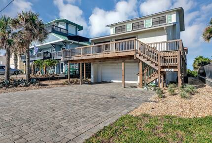 Family Friendly Beachfront Oasis - New Smyrna Beach, Florida