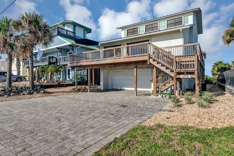 Family Friendly Beachfront Oasis - New Smyrna Beach, Florida