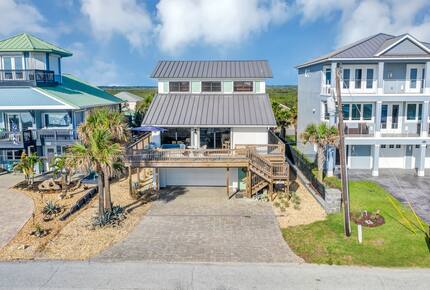 Family Friendly Beachfront Oasis - New Smyrna Beach, Florida