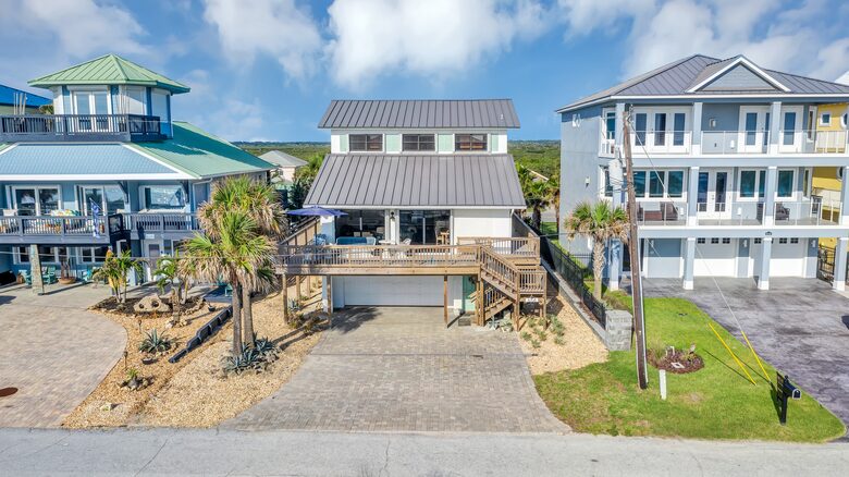 Family Friendly Beachfront Oasis - New Smyrna Beach, Florida