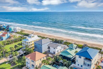 Family Friendly Beachfront Oasis - New Smyrna Beach, Florida