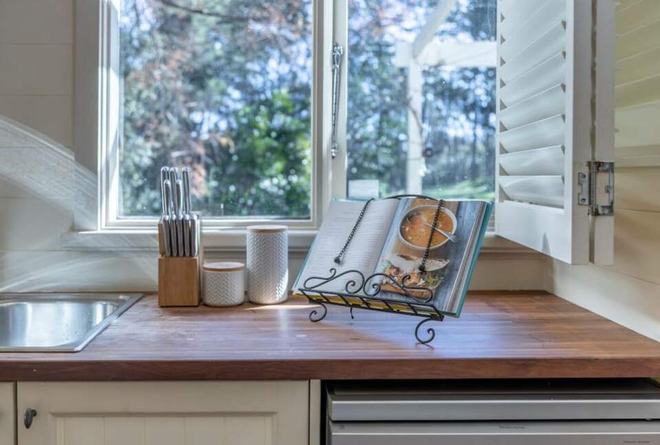 Carramar Coach House, Blue Mountains National Park - Wentworth Falls, Australia