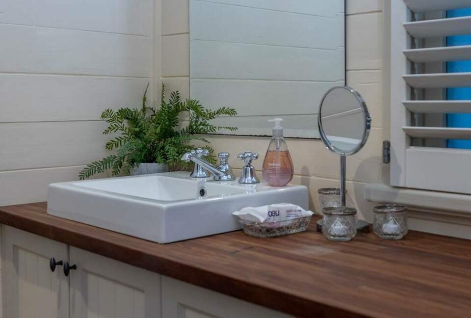 Carramar Coach House, Blue Mountains National Park - Wentworth Falls, Australia