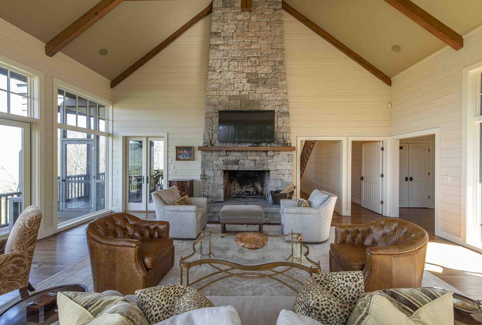 Stunning Mountain Home with Spectacular Views - Lake Toxaway, North Carolina