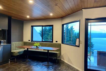 Queenstown home with stunning views and space for the family - Queenstown, New Zealand