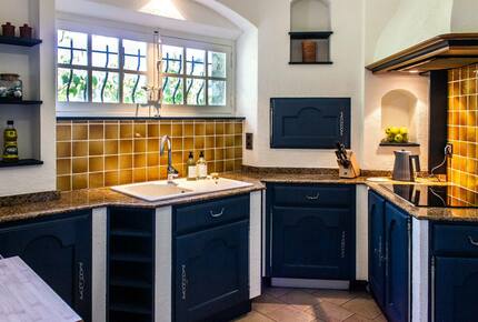 Bastide Des Mûriers - Seillans, France