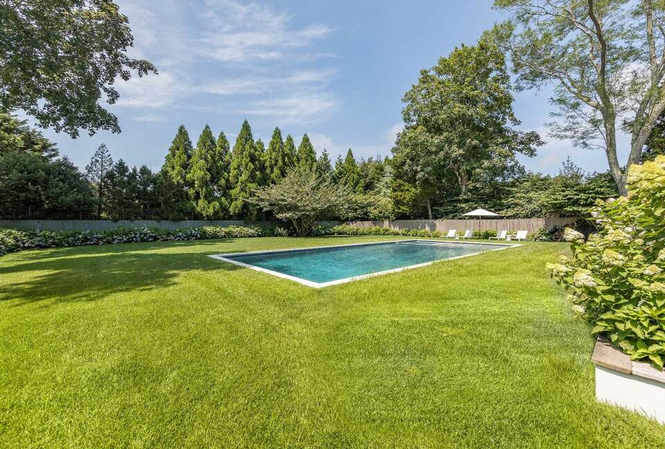 The Hedges Lane Residence - Amagansett, New York