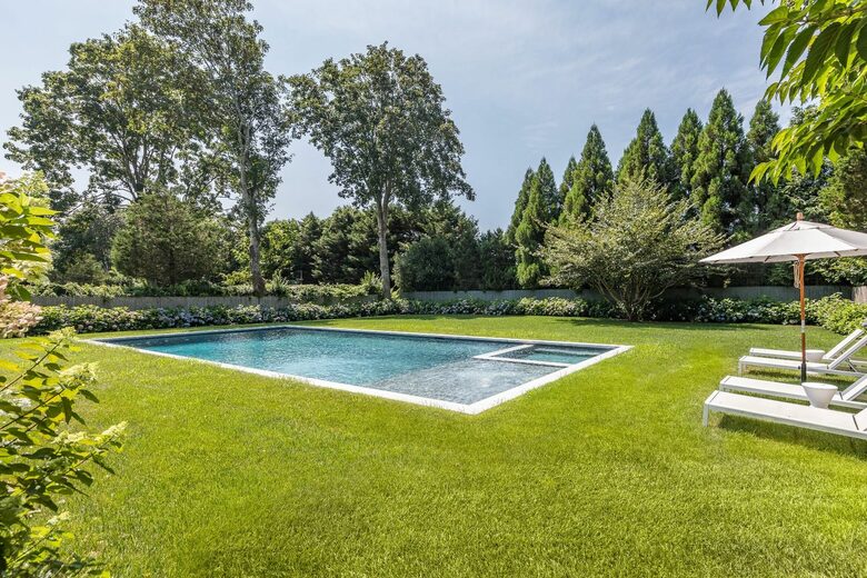 The Hedges Lane Residence - Amagansett, New York