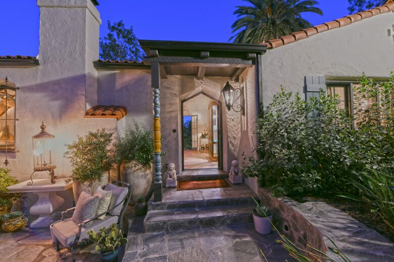 Stunning Hollywood Hills Oasis - Los Angeles, California