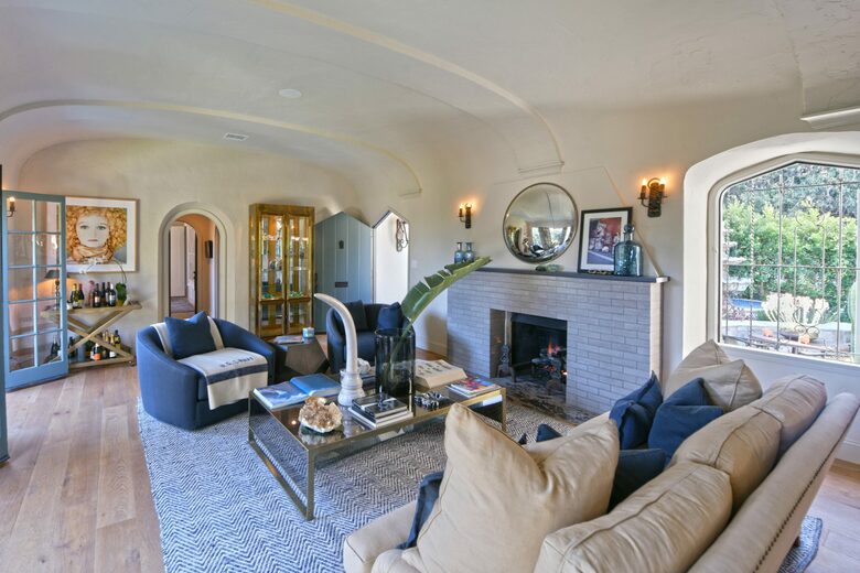 Stunning Hollywood Hills Oasis - Los Angeles, California