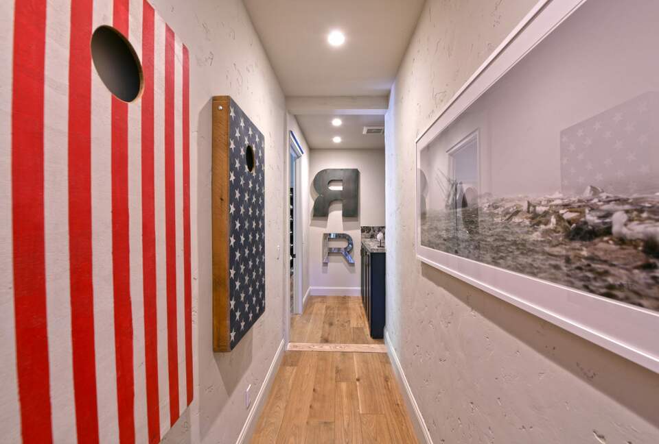 Stunning Hollywood Hills Oasis - Los Angeles, California