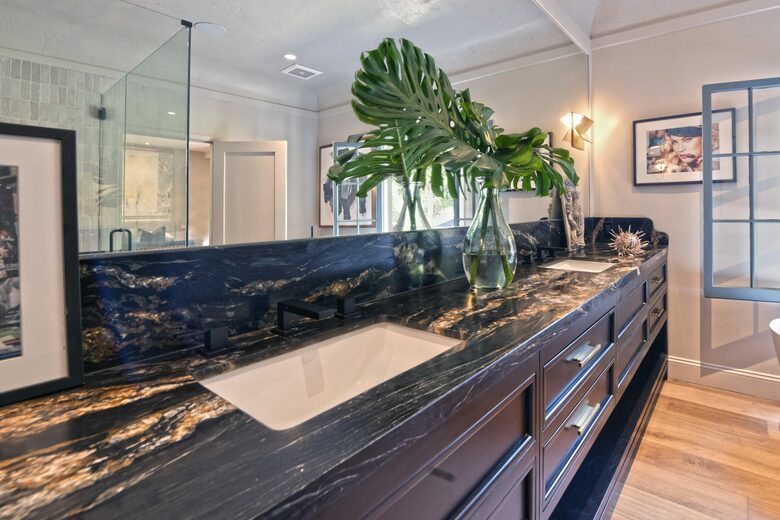 Stunning Hollywood Hills Oasis - Los Angeles, California