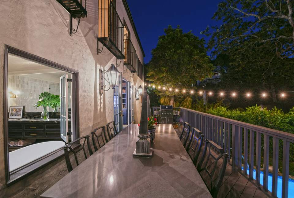 Stunning Hollywood Hills Oasis - Los Angeles, California