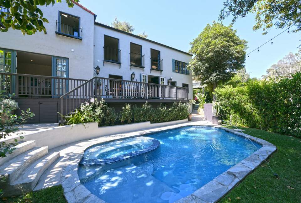 Stunning Hollywood Hills Oasis - Los Angeles, California