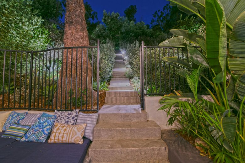 Stunning Hollywood Hills Oasis - Los Angeles, California