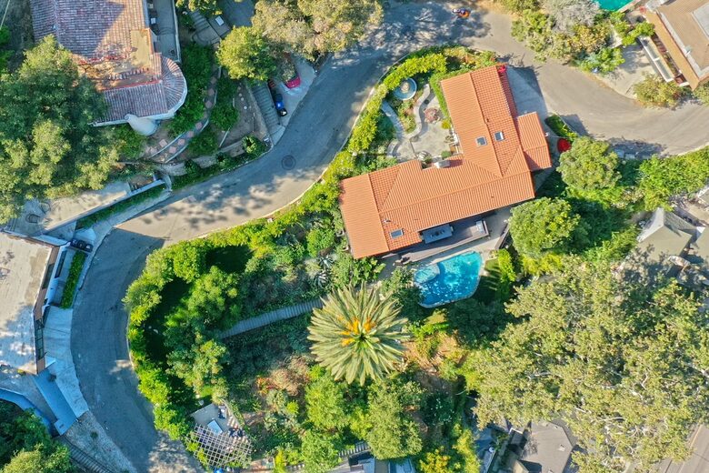 Stunning Hollywood Hills Oasis - Los Angeles, California