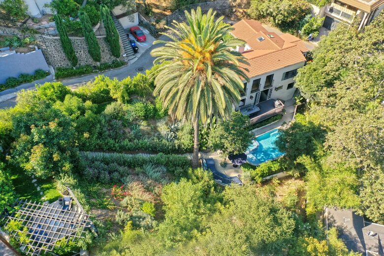 Stunning Hollywood Hills Oasis - Los Angeles, California
