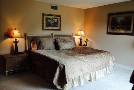 Beautiful Oceanfront Getaway - 200 Steps from Bed to Beach - Pawleys Island, South Carolina