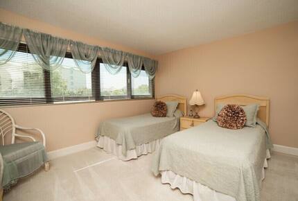 Beautiful Oceanfront Getaway - 200 Steps from Bed to Beach - Pawleys Island, South Carolina