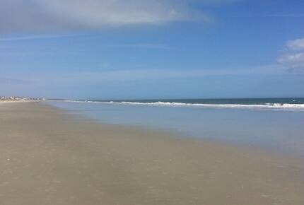 Beautiful Oceanfront Getaway - 200 Steps from Bed to Beach - Pawleys Island, South Carolina