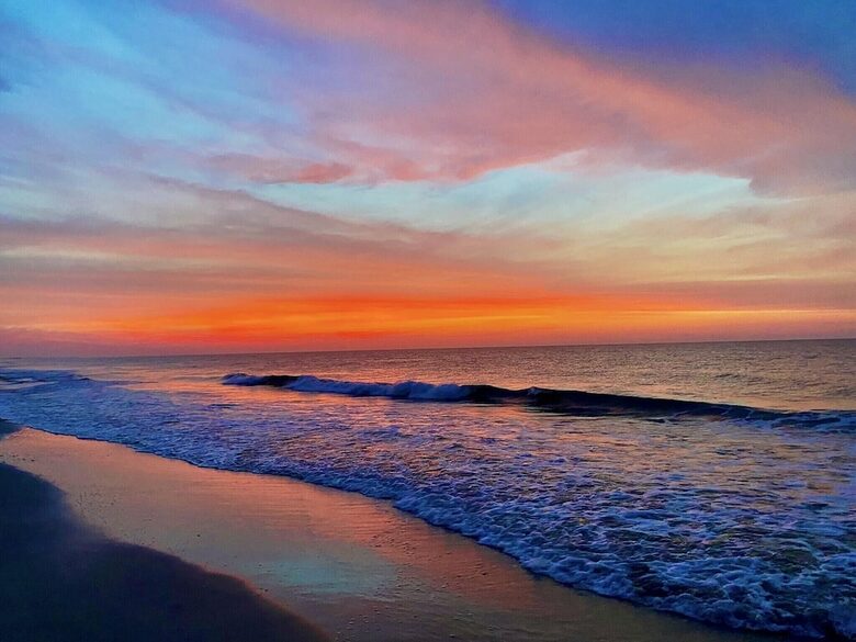 Beautiful Oceanfront Getaway - 200 Steps from Bed to Beach - Pawleys Island, South Carolina