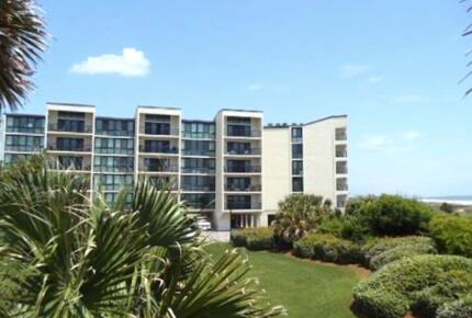 Beautiful Oceanfront Getaway - 200 Steps from Bed to Beach - Pawleys Island, South Carolina