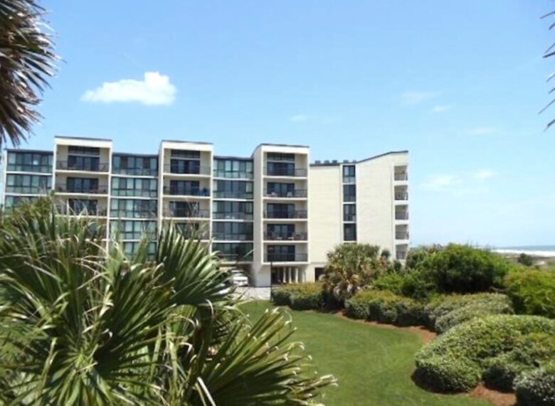 Beautiful Oceanfront Getaway - 200 Steps from Bed to Beach - Pawleys Island, South Carolina