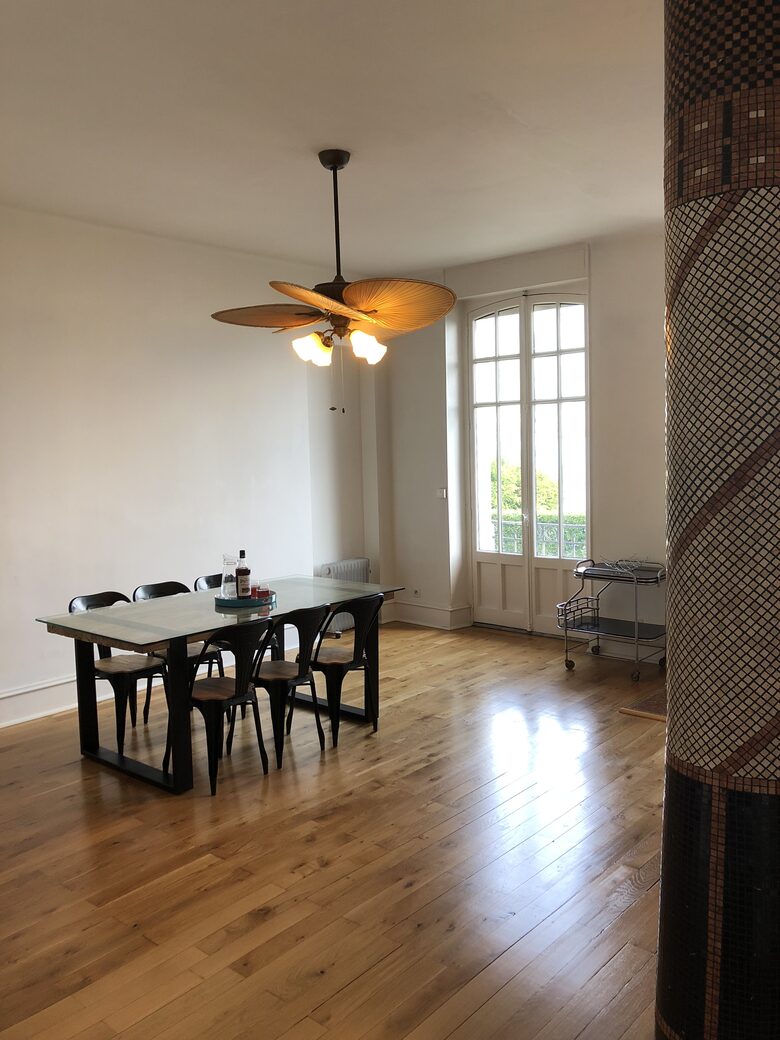 Lake Annecy Villa With Stunning Views and Private Beach - Annecy, France