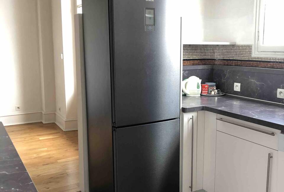 Lake Annecy Villa With Stunning Views and Private Beach - Annecy, France