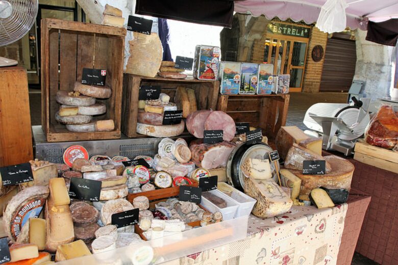 Lake Annecy Villa With Stunning Views and Private Beach - Annecy, France