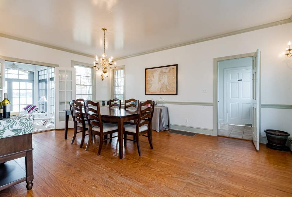 Waterfront Ferry Bridge House - Easton, Maryland