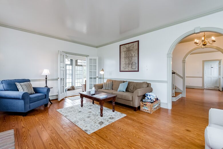 Waterfront Ferry Bridge House - Easton, Maryland