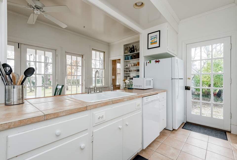 Waterfront Ferry Bridge House - Easton, Maryland