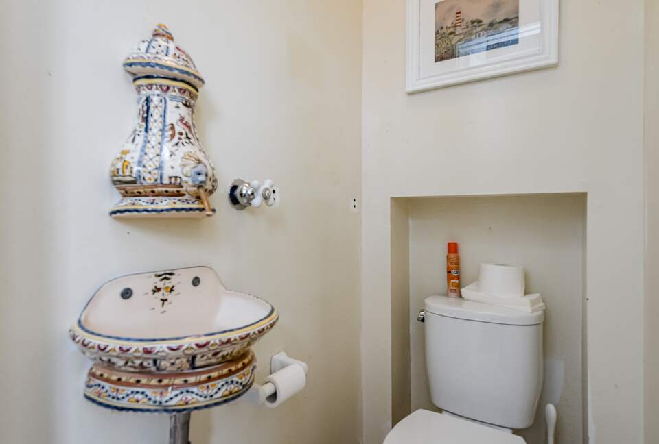 Waterfront Ferry Bridge House - Easton, Maryland