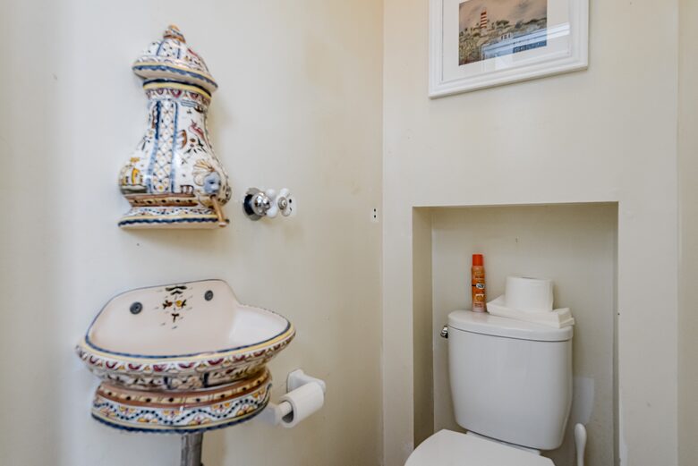 Waterfront Ferry Bridge House - Easton, Maryland