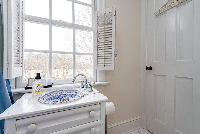 Waterfront Ferry Bridge House - Easton, Maryland