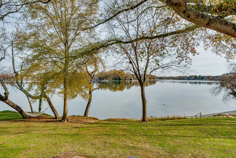 Waterfront Ferry Bridge House - Easton, Maryland