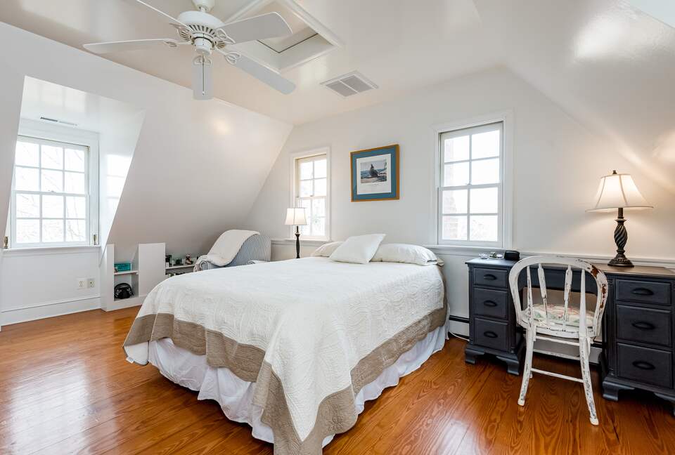 Waterfront Ferry Bridge House - Easton, Maryland