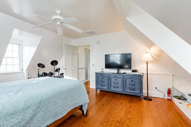 Waterfront Ferry Bridge House - Easton, Maryland