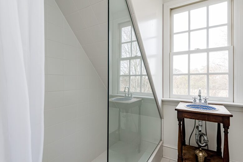 Waterfront Ferry Bridge House - Easton, Maryland