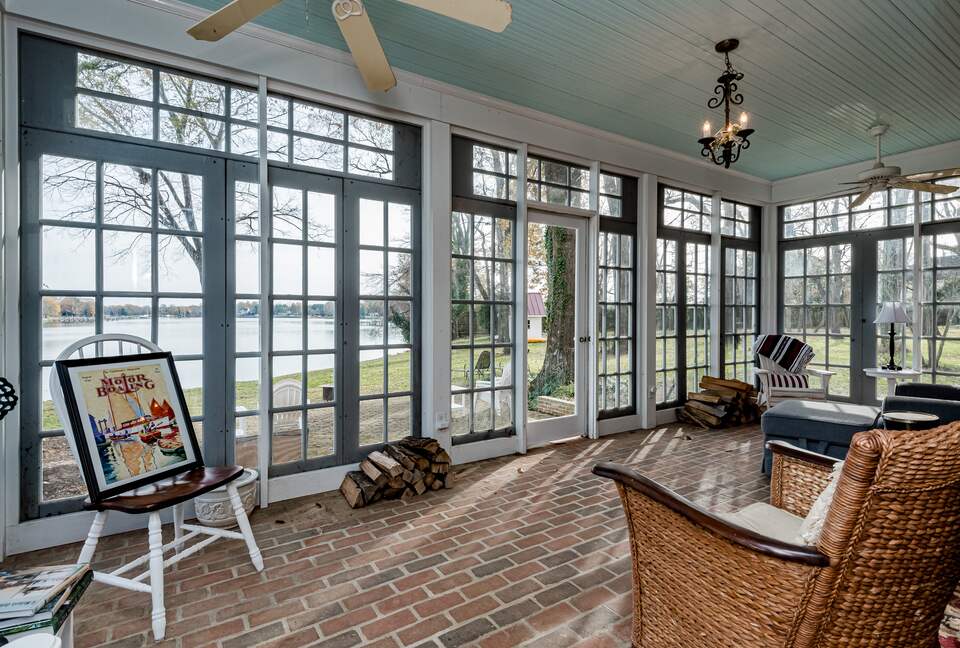 Waterfront Ferry Bridge House - Easton, Maryland